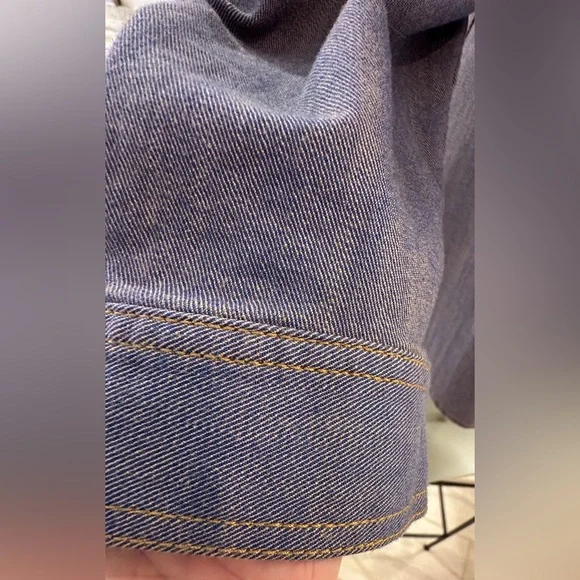 CAbi Ladies Denim Workshop Shacket‎ - Large - Picture 6 of 11